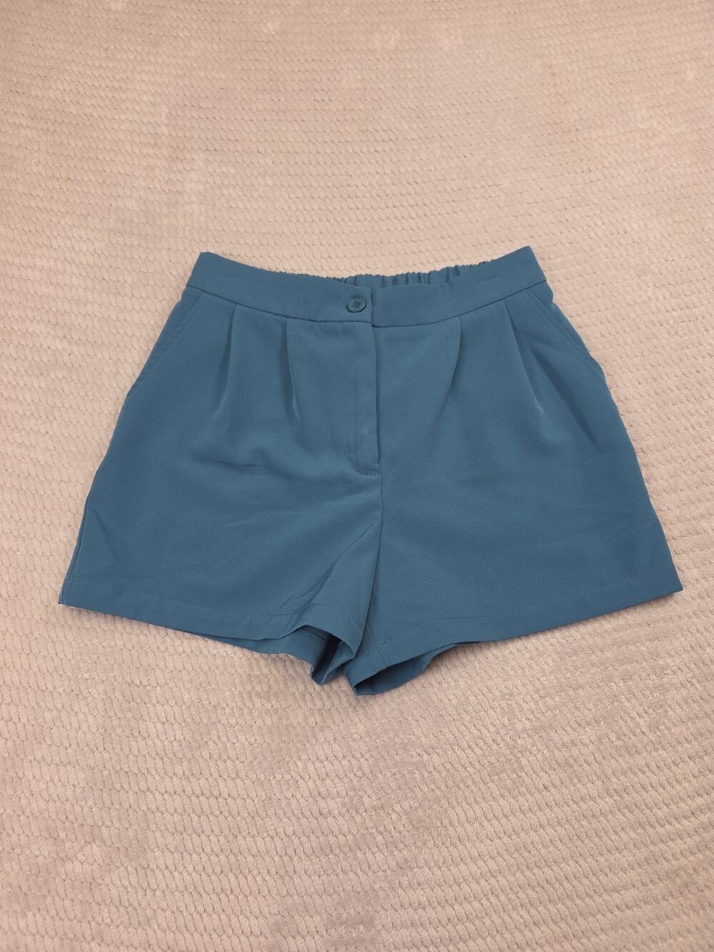 Sincerely Jules Shorts Womens Medium Blue High Rise Pleated Pockets